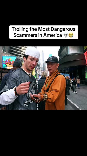 Scammer Gets Scammed: Bracelet Prank on Dangerous Scammers