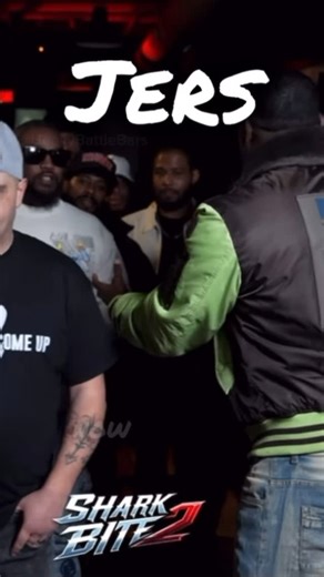 Heavy Battle Bars on Instagram: "Jers (@official_jers) 😤🔥🚀 . Jers vs Rob Tre . @takeova_bl #BattleRap #Rap #HipHop"