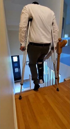 how to walk going down the stairs with crutches