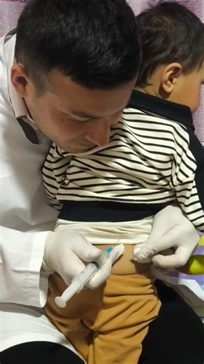 intramuscular injection to child #doctor #injection