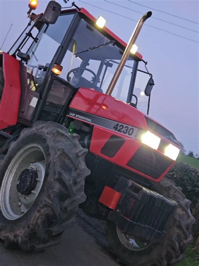 LakeviewFarM 🌾🚜 Case Pocket Rocket 💨 #LakeviewFarM🌾🚜 #Lady #Farming #Fyp #Case