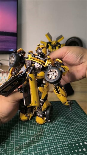 [ASMR] W-01 Toyboy/Toy Buddy figure #bumblebee #transformers