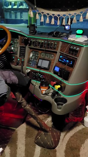 Exploring the Truck Cabin Interior Features