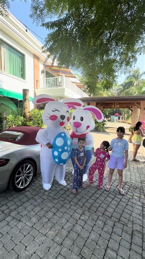 Easter bunny in the house #trending #hawakmoangbeat #shorts #short #viral #shortvideo #reels #fyp