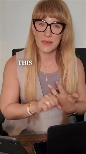 🖍️ Make Money with Digital Products! This fall, coloring books are flying off the shelves on Etsy, and one listing even had over 20 views in just 24 hours! With Halloween around the corner, creating and selling digital products like these can generate serious income for you. 🎃 What You'll Learn in This Video: ➡️ How to create best-selling fall-themed coloring books with Google Gemini AI ➡️ How to find cute fall-themed artwork on Pinterest ➡️ The exact prompt to use in Google Gemini to create u