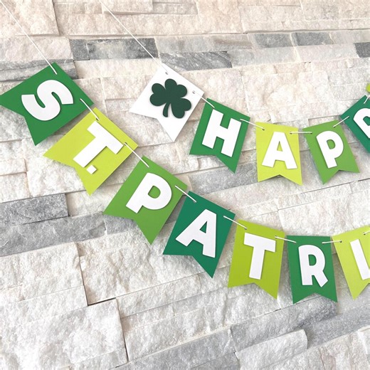 Happy St. Patrick’s Day Banner, St Patrick’s Day Decor, Irish Party Banner, Green Shamrock Garland, Paper Holiday Banner - Etsy