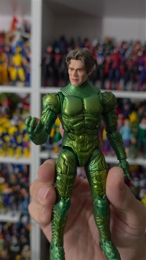 Marvel Legends Green Goblin Spider-Man No Way Home Posing #actionfigures #spiderman #toys #figures
