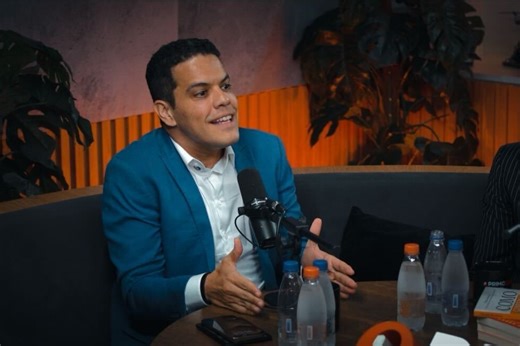 Thiago Reis: a jornada do ex-operador de telemarketing ao topo B2B