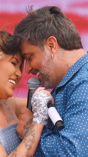 YARA TCHÊ E ALESSANDRO🎙️ on Instagram: "“Casou Certim” abre o nosso DVD falando de amor do jeito mais verdadeiro! 🩵 Disponível no YouTube e em todas as plataformas! https://youtu:be/byj4gavfiP4na #casoucertim #dvdotemponaopara #seudesejo @yaratche @aledesejo @seudesejo"