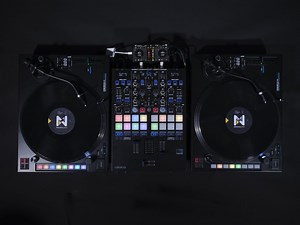 Huge new djay iOS update means you can mix tracks from anywhere, anytime