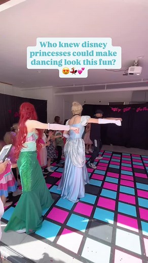 This party had it ALL! Princesses, breakdance moves, and a whole lot of happy kids 💖🕺 Our B-boy brought the heat, and the kids couldn’t take their eyes off the dance floor. It was pure joy from start to finish! 💕🔥 If you’re still on the hunt for the ultimate kids’ party experience in LA, you just found it! 🪩🎂 👉 Comment "PARTY" and we'll send you the link to book your epic party now! 🎶✨ #funkydivasanddudes #kidsdance #lamoms #lakids #socal #losangeleskidsparty #kidsparties #bboy #breakdan