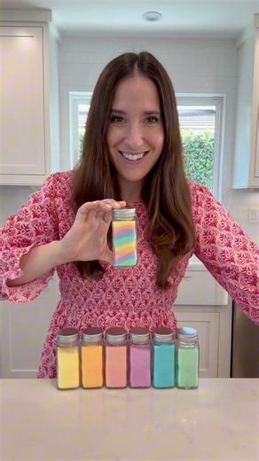 329K views · 3.3K reactions | Need a fun activity for summer break? Try this! ️ DIY SAND ART ️ All you need is salt, food coloring, sandwich bags, and containers - we used empty spice containers! Adult supervision is always required when doing the activities and hacks on our profiles. #diyplay #easytoddleractivity #keepingtoddlersbusy #keepingkidsbusy #kidactivities #preschoolers #entertainingkids #entertainingkids | The Bast Family | Facebook