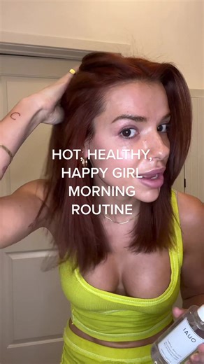 Hot, Healthy, Happy Girl Morning Routine - Wellness Influencer Lifestyle Vlog