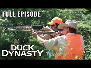 Duck Dynasty: Inlawful Entry (S9, E1) | Full Episode