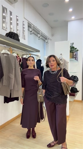 Amiche, quest’anno il Burgundy è il colore che racconta eleganza, carattere e calore ❤️ Perfetto per l’autunno, si abbina con i toni naturali, il nero o il beige per un effetto raffinato ma deciso. Scoprite i capi della nuova collezione A/I 2025 e lasciatevi conquistare da questa sfumatura profonda e sofisticata. #IgnazioBariDonna #BurgundyVibes #NuovaCollezione #ModaAI25 #EleganzaFemminile | Ignazio Bari Abbigliamento