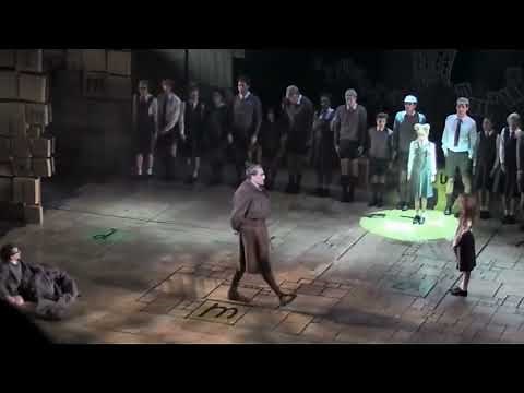 Matilda the Musical on Broadway- Playground scene [Amanda Thripp pigtails, Chokey Chant] 01/01/2017