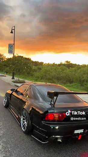 Exploring Crazy Minecraft Lore After 5 Years