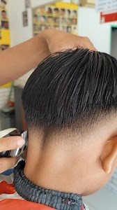 Step by step di model mide fade... Sedikit berbagi apa yg saya bisa semoga ini bermanfaat 🙏 #haircut #barbershop | Didik Chanel