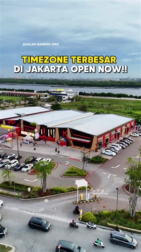 TIMEZONE TERBESAR DI JAKARTA BUKA DI PIK🔥 TIMEZONE TERBESAR DI JAKARTA buka di PIK stand alone dengan bangunan berdiri sendiri tidak berada di dalam Mall seperti gerai lainnya🔥 Tag & Share untuk destinasi hiburan keluarga yang lengkap, terbaru sekaligus spot hangout main games yang seru dan terbesar di PIK✨ tinggal dateng ke TIMEZONE PIK yaaaa…🫶🏻 Lokasi: 📍TIMEZONE RIVERWALK ISLAND PIK (Sebelah Republik Seafood) ⏰ Mon-Thu 12:00-00:00, Fri-Sun & public holiday 11:00-00:00 #Timezone #TimezoneP