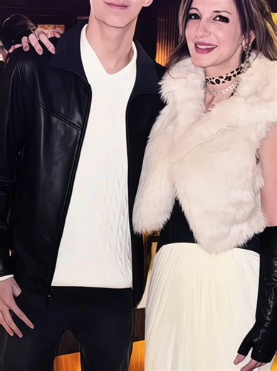 Celebrating the Bond of Hrithik Roshan and Family