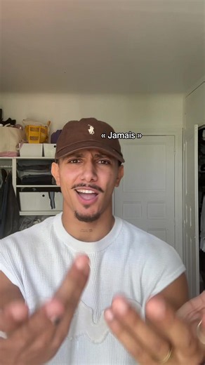 Vidéos de SASH (@sla.sacha) avec Trop parler - Franglish