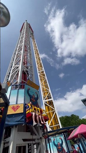 Launch STRAIGHT UP! Superman Tower of Power at Six Flags Over Texas