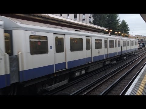 Metropolitan Line - D78 Stock - Rail Adhesion Train - at Harrow On The Hill Station - 17/10/2025