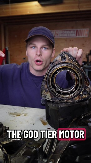 60-second crash course on how a rotary engine ACTUALLY works, using our torn-down 13B. We cover the rotor, e-shaft, and ports! What's the next deep dive? 👇 #rotaryengine #howitworks #13b #wankel #mazda #techtok #cartok #jdm #mechaniclife #fyp