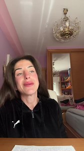 Buenas tardes Opocompis, “he vuelto”, y pongo las comillas porque realmente no es una vuelta como tal, sino que ya sabéis que poco a poco me estoy probando de nuevo con los cantes después de dos meses sin “cantar” los temas. No os voy a engañar, pero me siento como pez fuera del agua, es cierto que los conocimientos los tengo, pero la rapidez en el habla se ha reducido bastante en comparación con mis “cantes” habituales. Al final, como siempre he dicho, los “cantes” también se entrenan. Me sient
