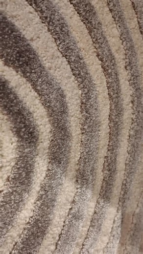 33 reactions | صمّمي سجادتك دلوقتي على مزاجك في OW Studio، بألوان وخامات مختلفة تناسب كل الأذواق Design your rug your way at OW Studio, with a variety of colors and materials to suit every taste and style #OWCarpets #Spreading_Happiness_and_Comfort #Home_Decor | Oriental Weavers - النساجون الشرقيون | Facebook