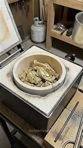 2 7 Kilos of Solid Gold! From Rock to Secure Suitcase 🤯🔥