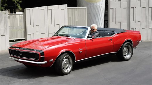 9 Most Iconic Breakfasts From Diners, Drive-Ins And Dives You Can Still Order Today