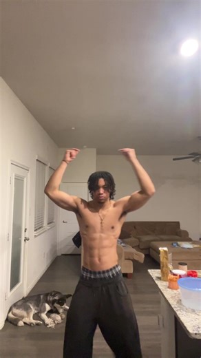 Make it jump… #fyp #viral #itsoucyeli | Jump Dance Trend