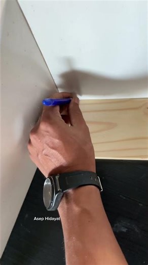 Tips and tricks for determining perfect angle measurements. #woodworking #classicwood #wood #diy