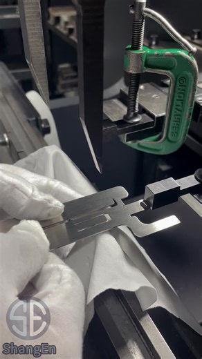 Custom sheet metal fabrication #AutomotivePartsMfg #sheetmetalfabrication #automotiveparts #metalmachining #stainlesssteelfabrication #metalfabrication #customfabrication #bendingmetal #metalwork