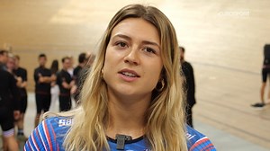 "Ça donne des frissons" : Mathilde Gros raconte son titre de championne du monde 🤩 Retrouvez la Française et l'élite de la piste samedi 12 novembre pour la nouvelle saison de l'UCI Track Champions League, à suivre sur Eurosport | Eurosport France