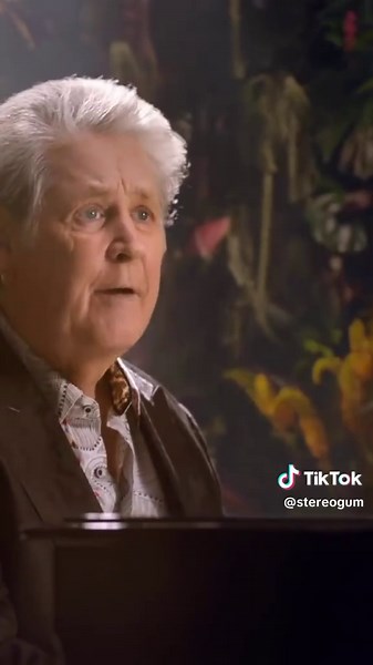 R.I.P. Brian Wilson. 🤍 In 2014 the legendary sonic mastermind behind the Beach Boys was joined on “God Only Knows” for BBC Music by Elton John, One Direction, Stevie Wonder, Pharrell Williams. Jake Bugg, Lorde, Emeli Sandé, Chris Martin, Kylie Minogue, Paloma Faith, Sam Smith, Florence Welch, Chrissie Hynde, Brian May, Dave Grohl, Alison Balsom, Martin James Bartlett, Danielle de Niese, Nicola Benedetti, Eliza Carthy, Baaba Maal, Jamie Cullum, and Jaz Dhami.