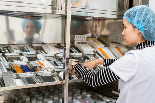 Countries step up to tackle antimicrobial resistance