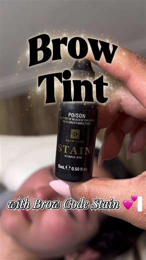 One of my favorites brow stains on the market 😍 #browcode #brows #cejas #fyp #browartist