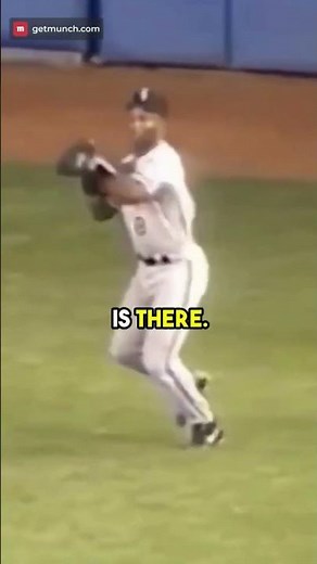 bo jackson the throw #baseball #sports #mlb #shorts #getmunch