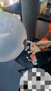 213K views · 524 reactions | Filling a Giant Balloon with Mini Balloons #CreativeArt #BalloonFun #InflatingBalloons #ArtisticCreation #BalloonDesign | Be You | Facebook