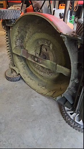 #mechanic #smallenginemechanic #smallenginerepair #repair #diy #troybilt #mower #fyp #trendingnow #trendingsongs #love #reel #mechanicslife #mechanicgirl #nj #tool #trendingreels #amazing #fypシviral #slideshow #viralvideo . . . . . . . . . . . . . . . . . . . . #mechanic #trend #bmw #viralreel #mechanicalmod #amazing #viralshorts #viralreelsシ #trendingvideo #reels #viral #mechaniclife #mechanicalmods #fypviralシ #auto #reelsvideoシ #mechanicshop #welding #mechanicsburg #service #mechanicproblems #