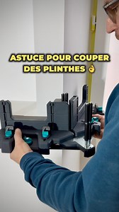 J’ai passé un temps fou à calculer l’angle de coupe et à tout recommencer… jusqu’à ce que je trouve cette astuce ou plutôt cet outil incontournable 😁 Comment couper des plinthes, des cimaises ou des corniches sans se prendre la tête avec les maths ? Il s’agit d’une fausse équerre combinée à une boîte à onglets. Son principe est ultra simple : 1️⃣ Copiez l’angle directement avec l’outil. 2️⃣ Reportez-le sur la scie et coupez en toute précision. Résultat : des ajustements parfaits, sans calculs e