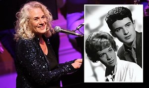 Carole King performs at the Oakland Coliseum in 1972