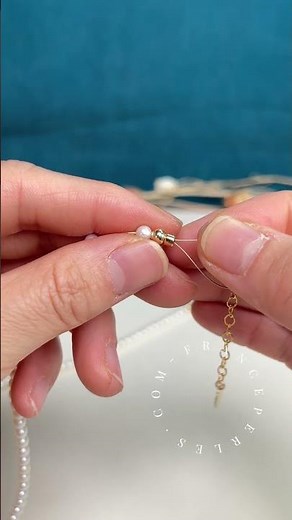Freshwater pearl necklace DIY 🤍 Minimal elegant design #jewelry #necklace