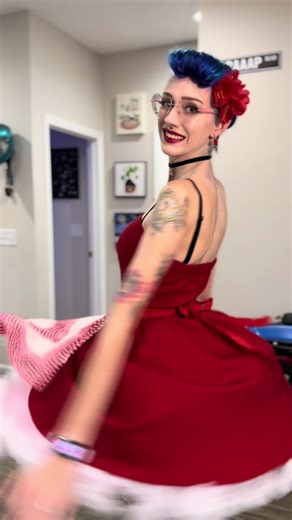 Obessed with this dress i got for $8 at goodwill😍 #pinupgirl #pinup #fyp #classic #50s #hairstyle #housewife #CapCut #bluehair #tattoo