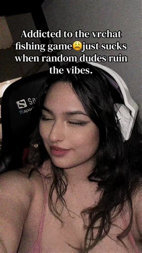 Have y’all tried the fishing game in vrchat yet? ———— #gamer #egirl #fishinggame #misogyny #whyaremen