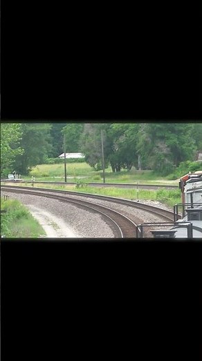 6/13/25 BNSF Westbound Tanker at Fort Madison, Iowa #railfan #railroad #bnsf #railway #train