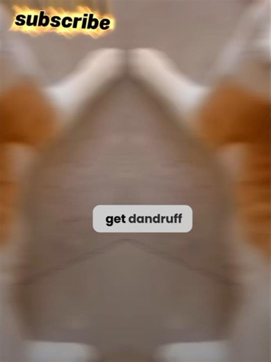 Can Cats Get Dandruff? 😿