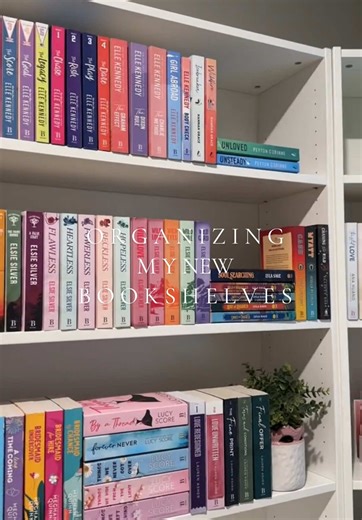 Transform Your Library Room with Stylish Bookshelves